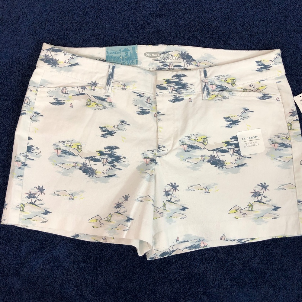 NWT Old Navy 'Pixie' White Scenic Twill 3.5" Short